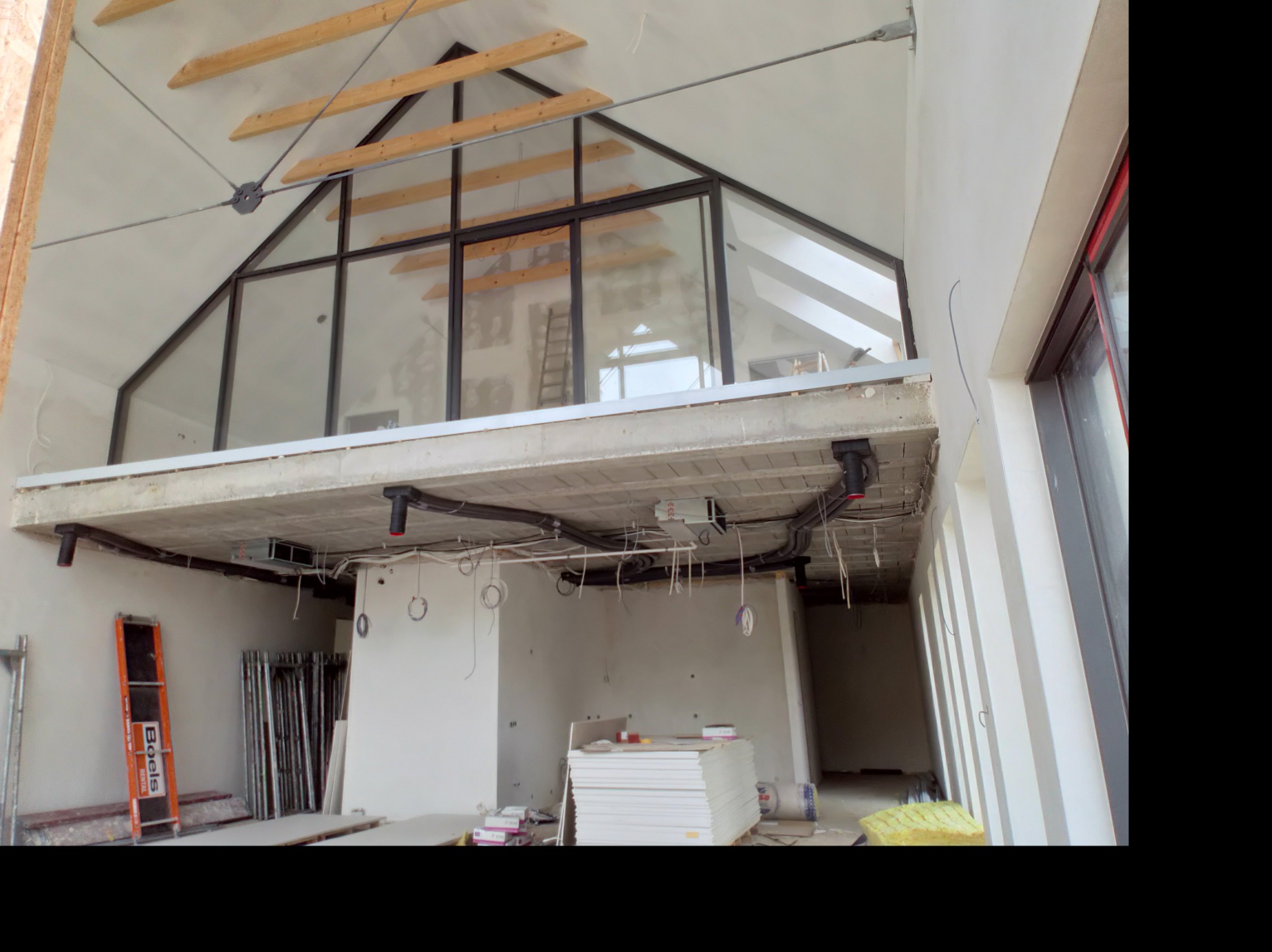 Wykonanie docieplenia i zabudowy poddasza