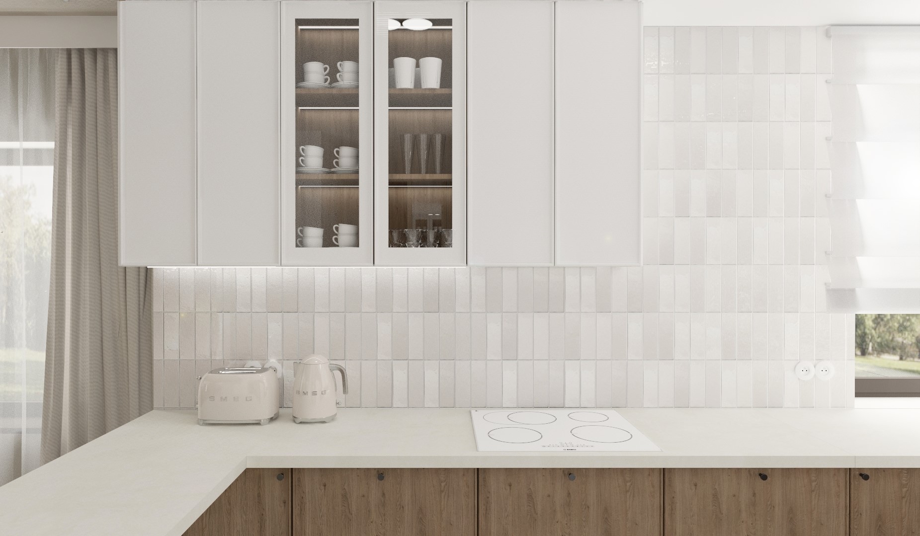 Jasna kuchnia z białymi szafkami, drewnianymi frontami dolnymi, płytkami w odcieniach bieli, oraz sprzętem AGD marki SMEG: toster i czajnik.
