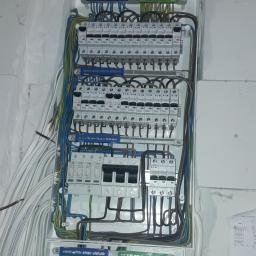 ESklima - Własnoręcznie wykonana instalacja elektryczna w budynku jednorodzinnym