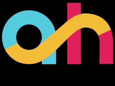 Abstrakcyjny logotyp z literami 'ah' w kolorach błękitnym, żółtym i różowym na czarnym tle.