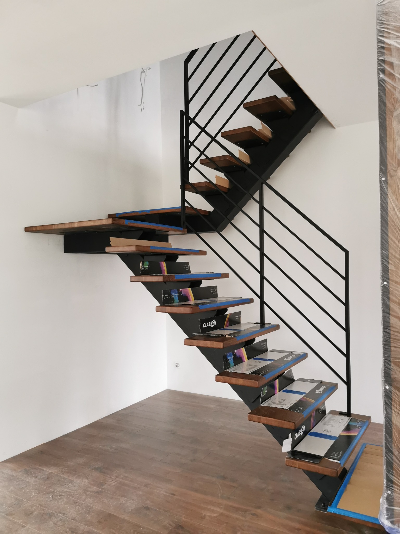 Schody stalowe jednobelkowe