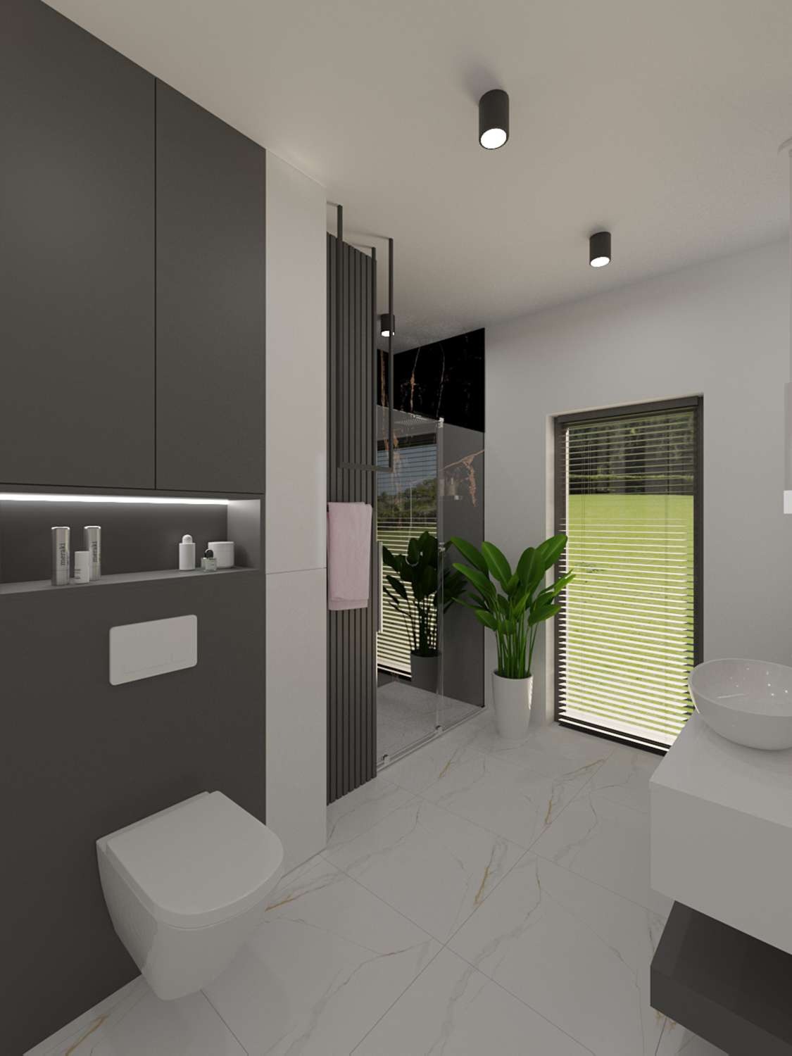 Minimalistyczna łazienka z kabiną typu walk-in, szarą zabudową, podwieszaną toaletą i marmurową posadzką z złotymi żyłami. Roślina doniczkowa dodaje świeżości.