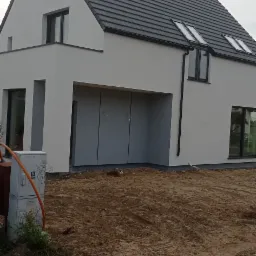 Zakończona elewacja budynku