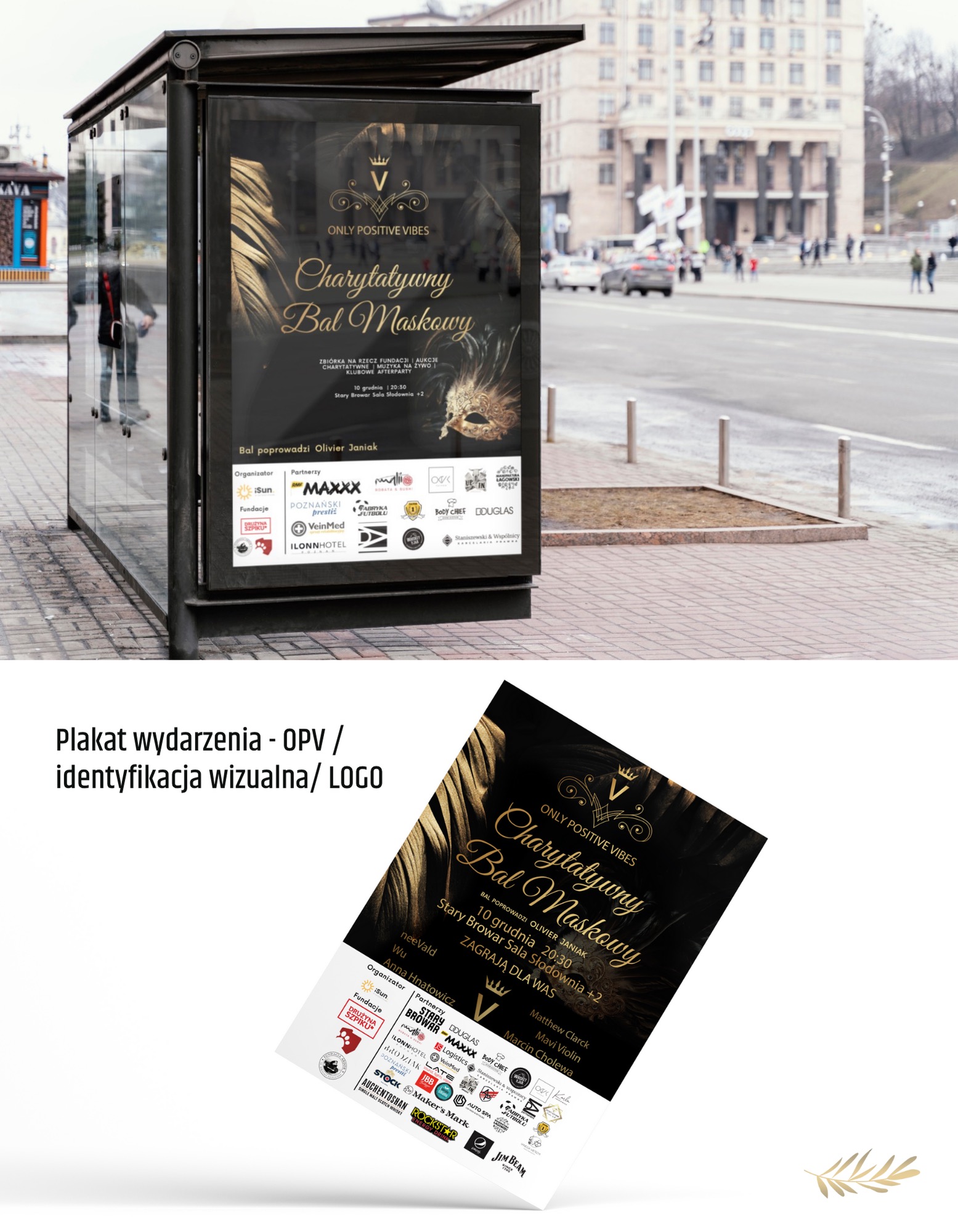 Przystanek z plakatem charytatywnego balu maskowego. Złoto-czarna grafika z informacjami o wydarzeniu na tle miejskiego krajobrazu. U dołu logotypy sponsorów.