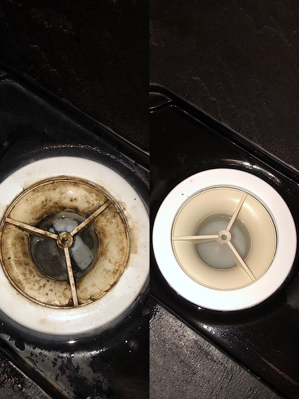 Porównanie stanu odpływu umywalki: po lewej zabrudzony, po prawej wyczyszczony, widoczne pozostałości brudu i efekt po czyszczeniu.