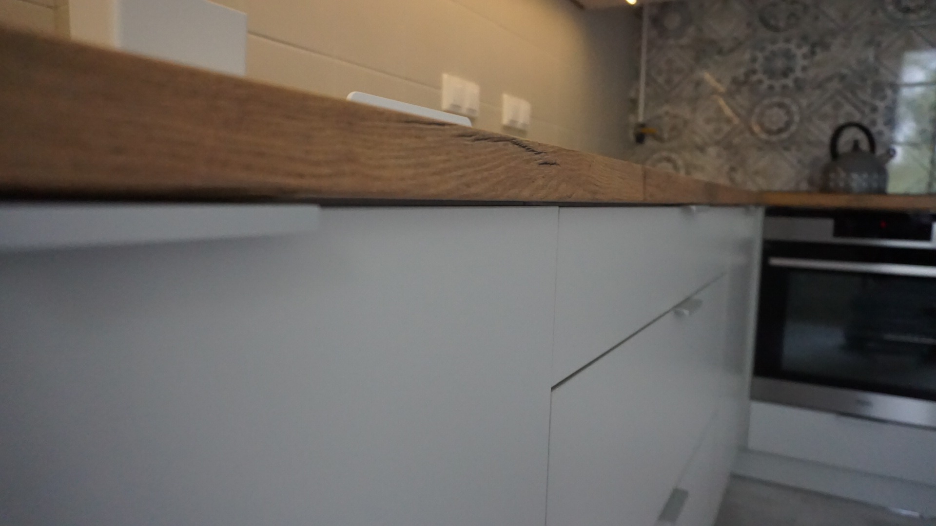 Fronty jasny szary mat, kamienica z 1925 roku Warszawa Ochota