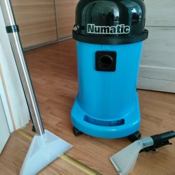 Zapraszam państwa do skorzystania z usług prania tapicerki meblowej w Poznaniu i okolicach. Piorę kanapy, narożniki, dywany itp.