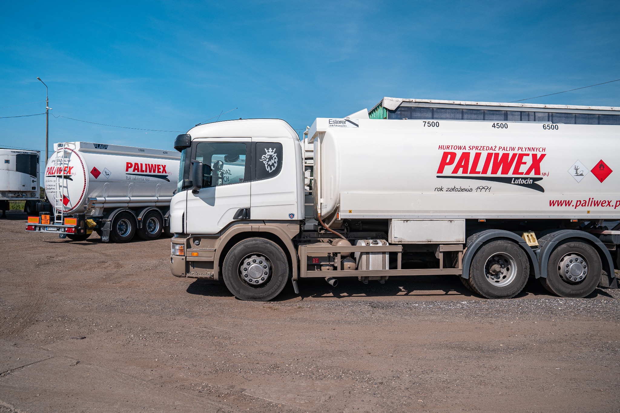 Sprzedaż oleju napędowego B0/B7 z dostawą pod wskazany adres