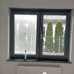 Mycie okien po remoncie