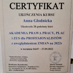 Certyfikat ukończenia kursu Akademii Prawa Pracy, Płac i ZUS dla Profesjonalistów, wydany dla Anny Głodnickiej przez Kancelarię Szkoleniowo-Podatkową Niziołek & Niziołek Spółka Cywilna, z pieczęcią...