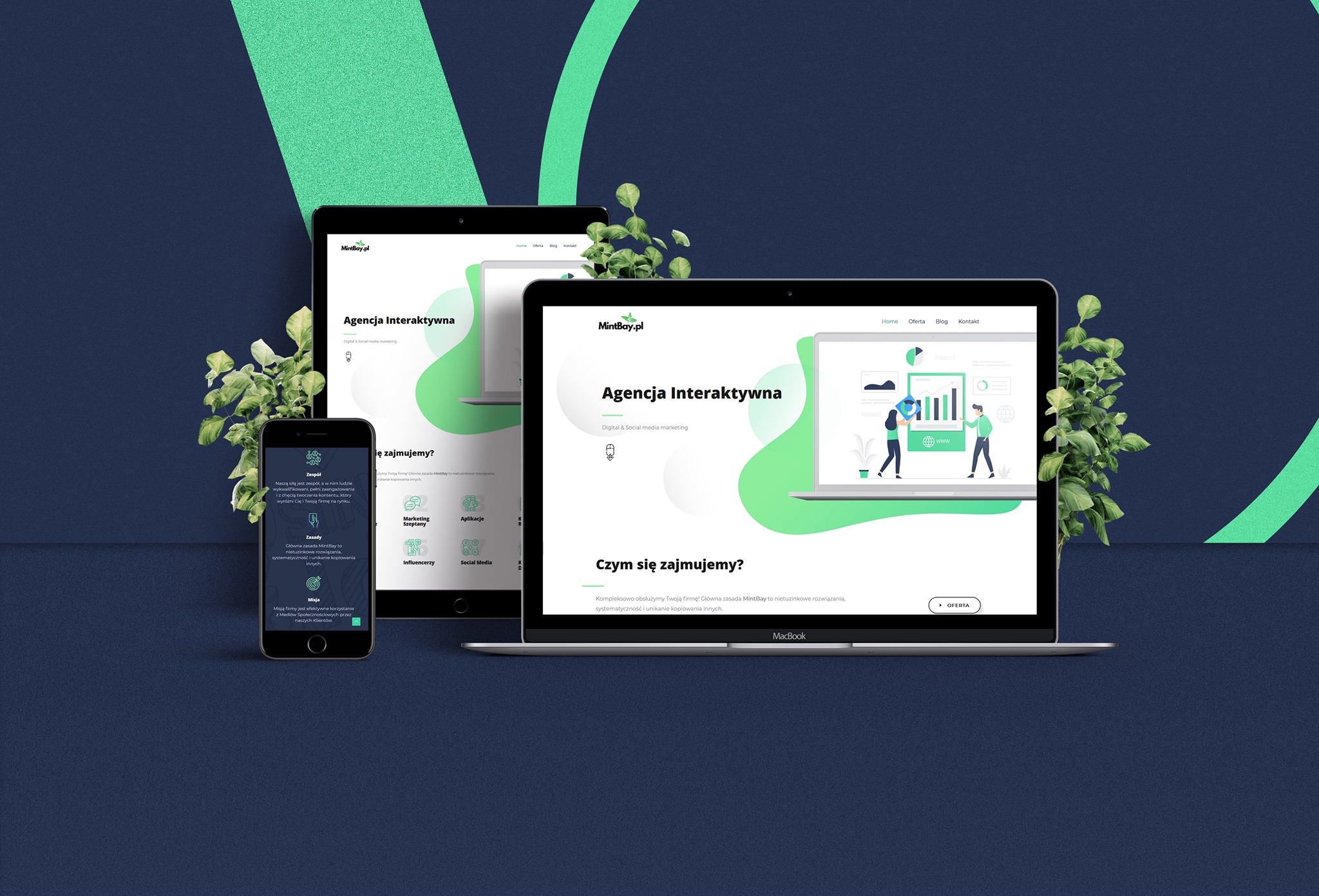Responsywna prezentacja strony internetowej agencji interaktywnej MintBay.pl na laptopie, tablecie i smartfonie, otoczona roślinami na ciemnym tle.