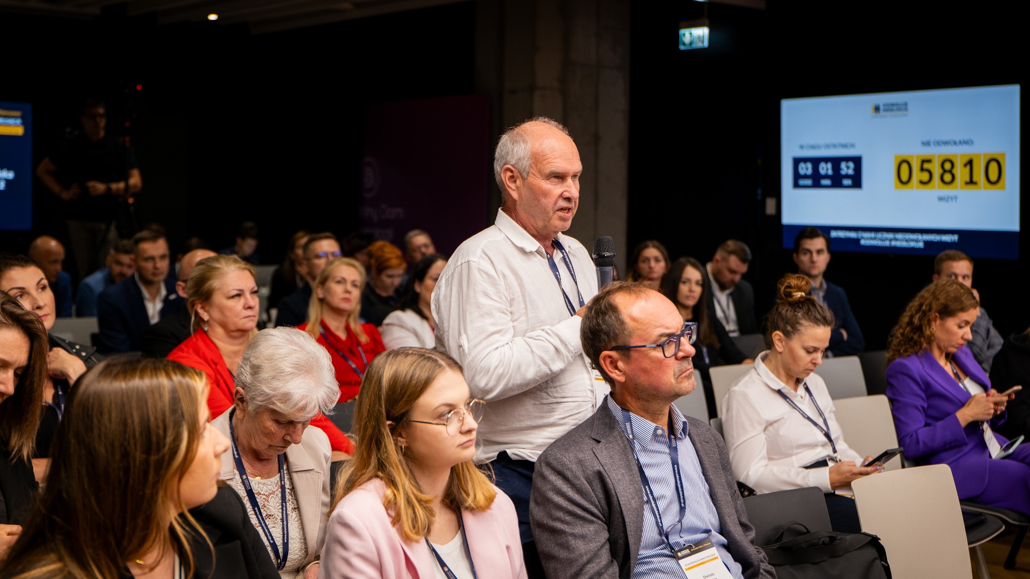 Konferencja medyczna - pytanie z publiczności
