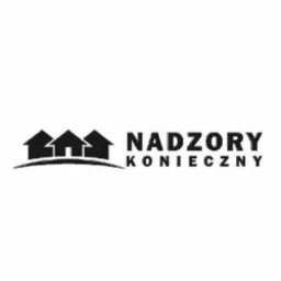 Logo firmy z trzema stylizowanymi domami w rzędzie i napisem 'NADZORY KONIECZNY' na białym tle.