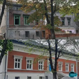 Porównanie elewacji budynku przed i po renowacji: od szarej, zniszczonej fasady z zielonymi oknami do odnowionej, czerwonej cegły z białymi ramami okiennymi.