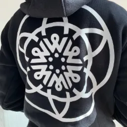 Nadruk FLEX na bluzie