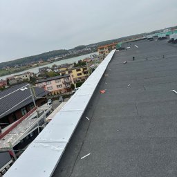 Piotr Baniewicz - Świetna Wymiana Drzwi w Bloku Malbork