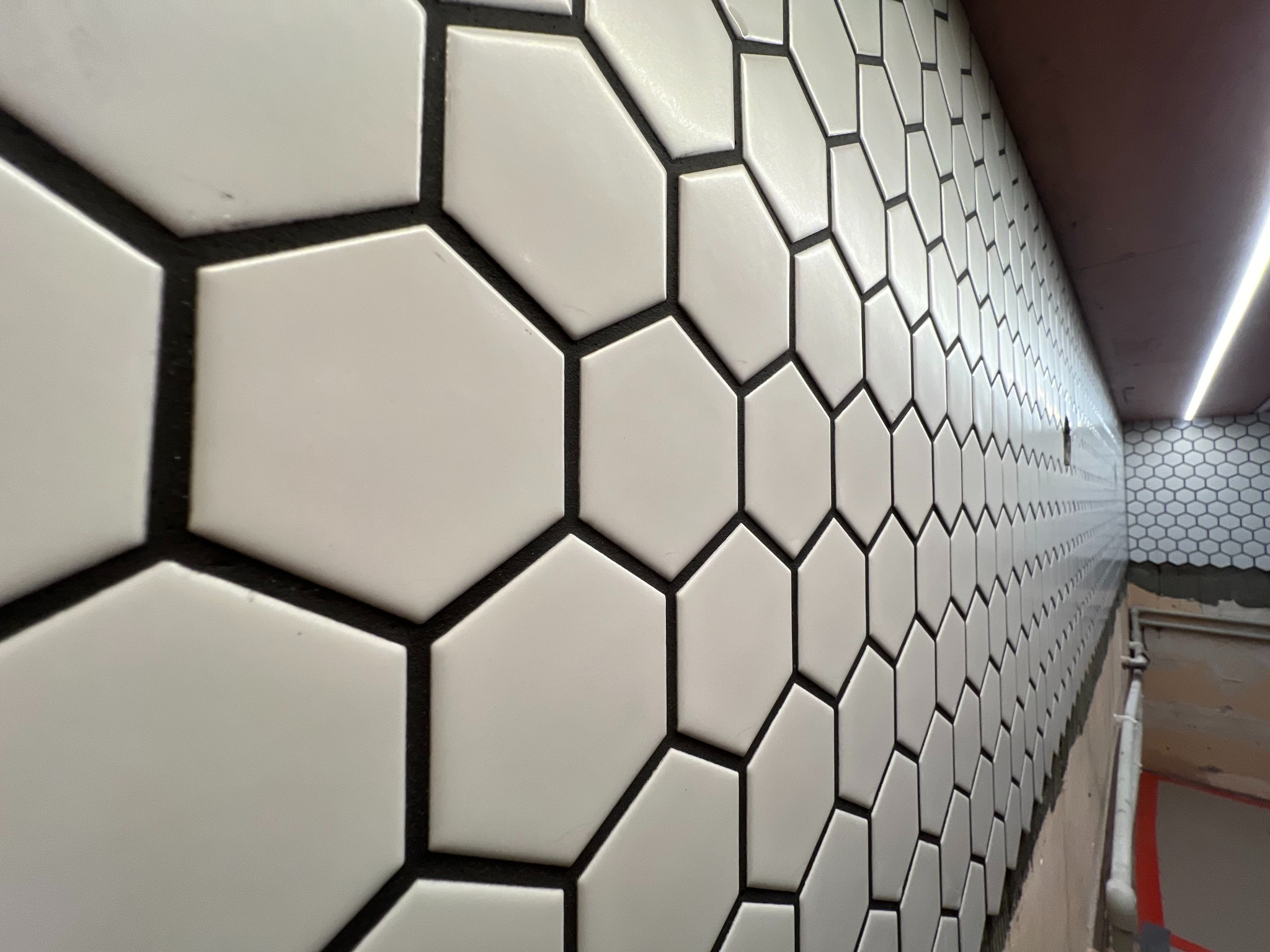 Mozaika plastry miodu na fartuchu kuchennym