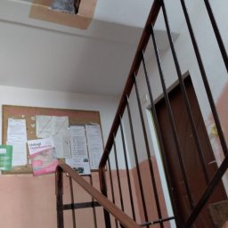 Drabex - Przed I po wykonaniu klatki schodowej