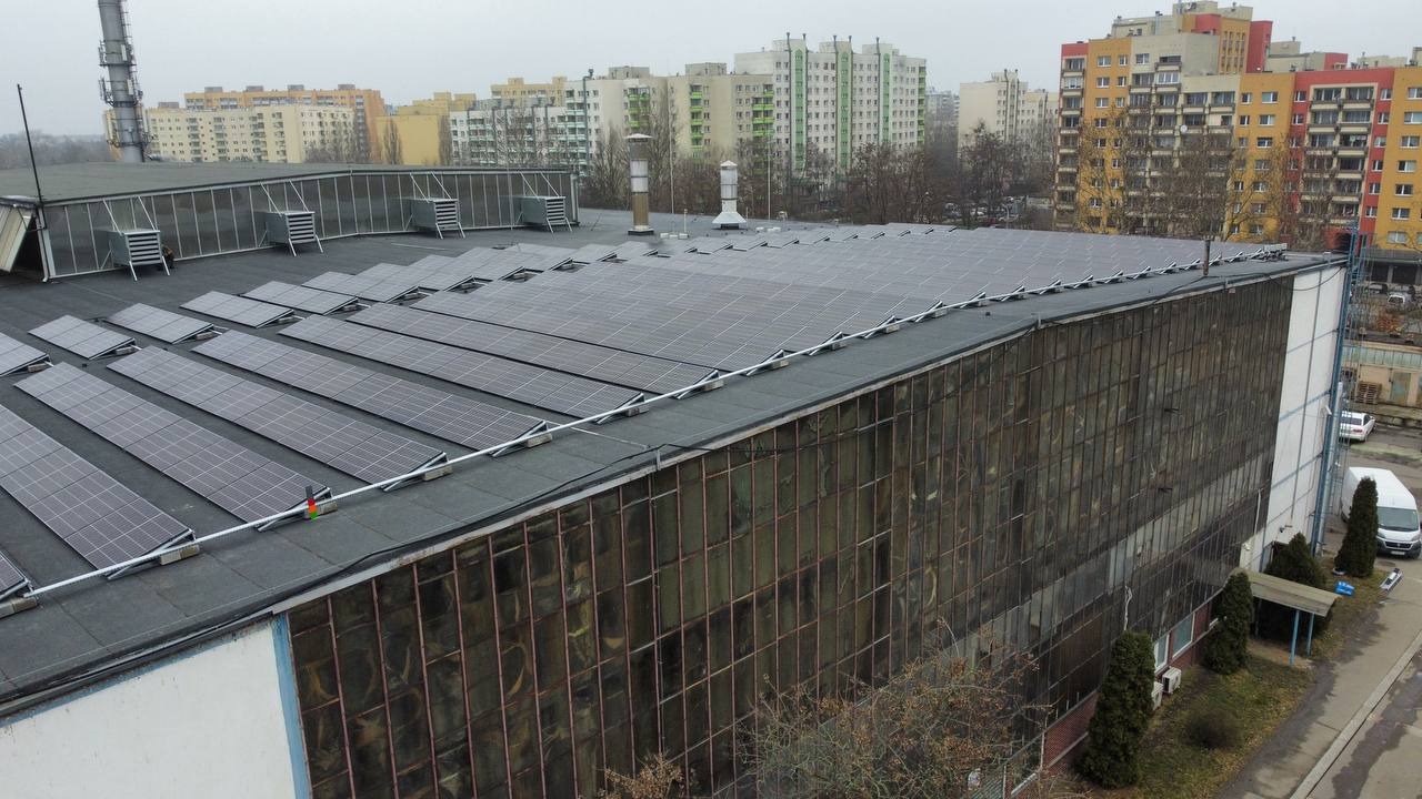 2x 50kWp, instalacje na dachu hali produkcyjnej - Wrocław