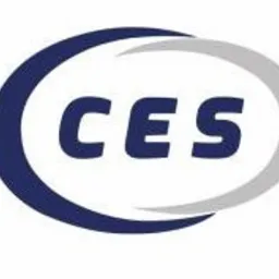 Logo firmy z napisem CES, otoczone niebiesko-szarym owalem.