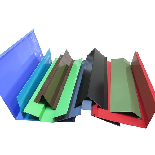 Cena obróbki blachy powlekanej - 48zl / za 1 m2 materiału, lub 9zł / za 1 metr Narożnik wewnętrzny 10x10cm.