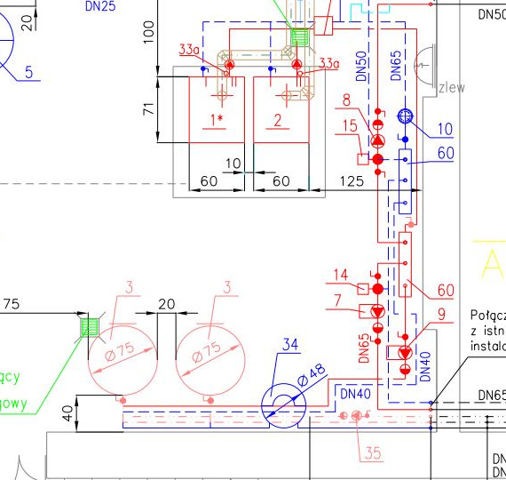 Schemat instalacji wodno-kanalizacyjnej z oznaczeniami średnic rur i wymiarami, widok z góry.