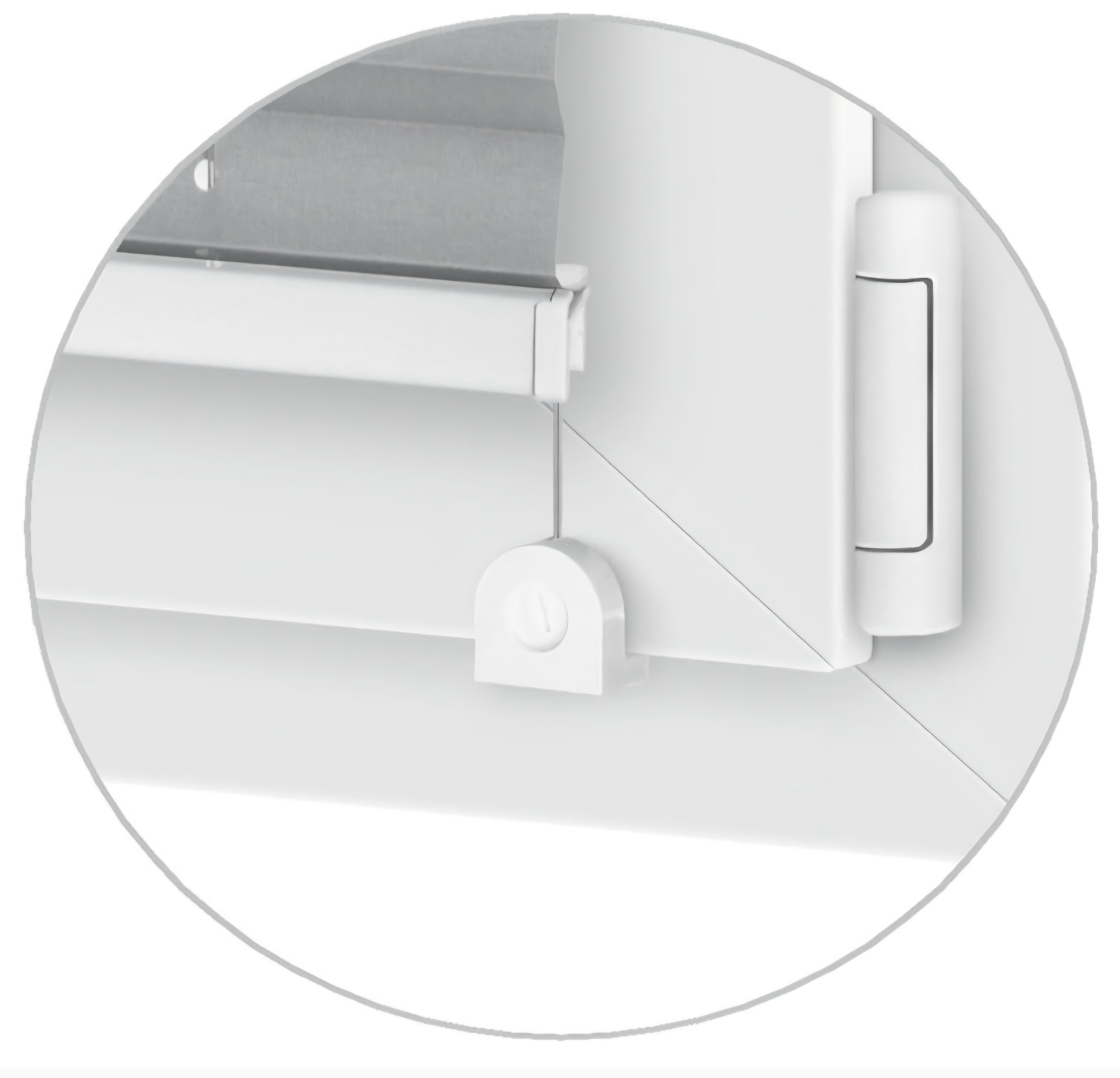 Detal plisy okiennej w kolorze białym. Widoczny mechanizm sterujący, sznurki i uchwyt. Całość na tle ramy okiennej, z bliska, w okrągłym obiektywie.