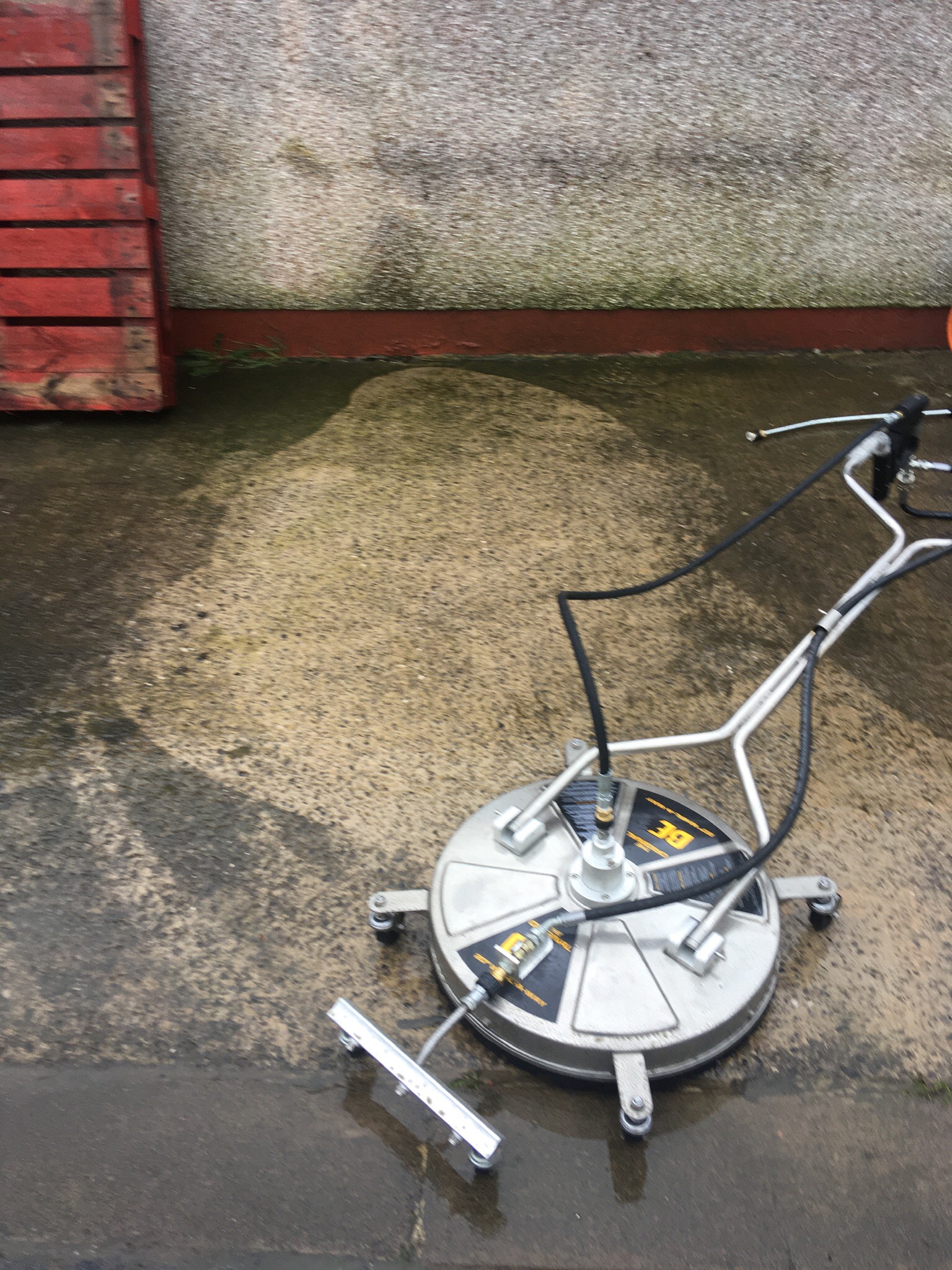 Profesjonalny sprzęt do mycia ciśnieniowego