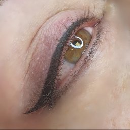 Makijaż permanentny 
Kreska ozdobna Eyeliner