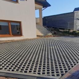 Układanie kostki brukowej Harklowa 3