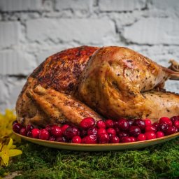 Po Pierwsze Spółka z o.o. - Faszerowany indyk Wielkanocny