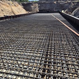 Etella sp. z o. o. - Wykonanie płyty odciążającej nad gazociągiem wysokiego ciśnienia w Ciechanowcu