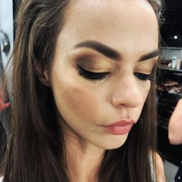 Makijaż okolicznościowy.