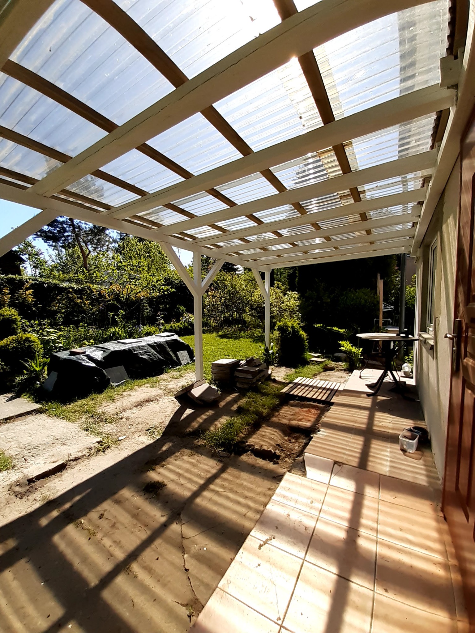 Zadaszenie nad tarasem