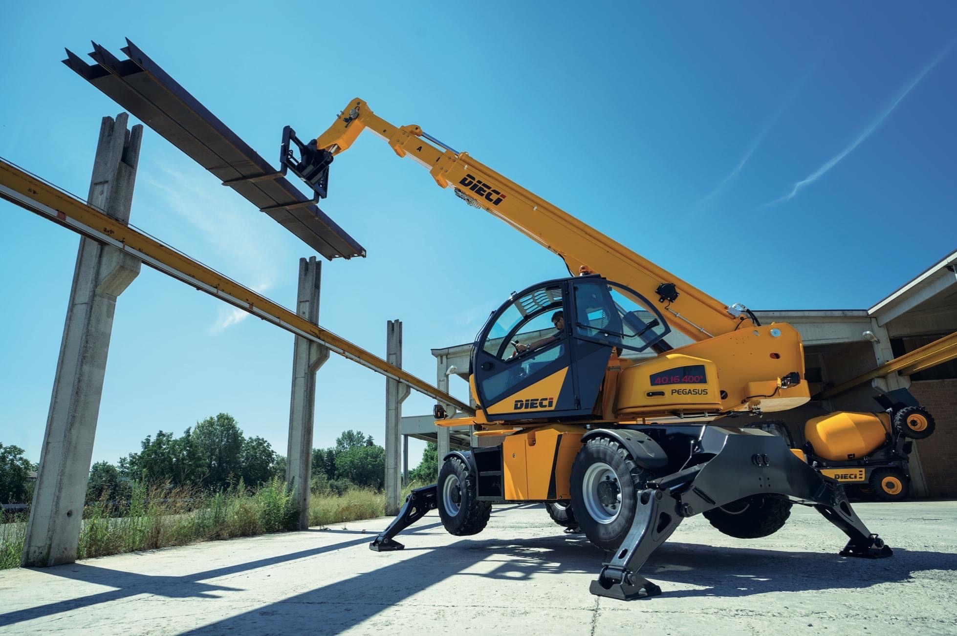 Usługa maszyną Dieci Pegasus - hala we Wrocławiu