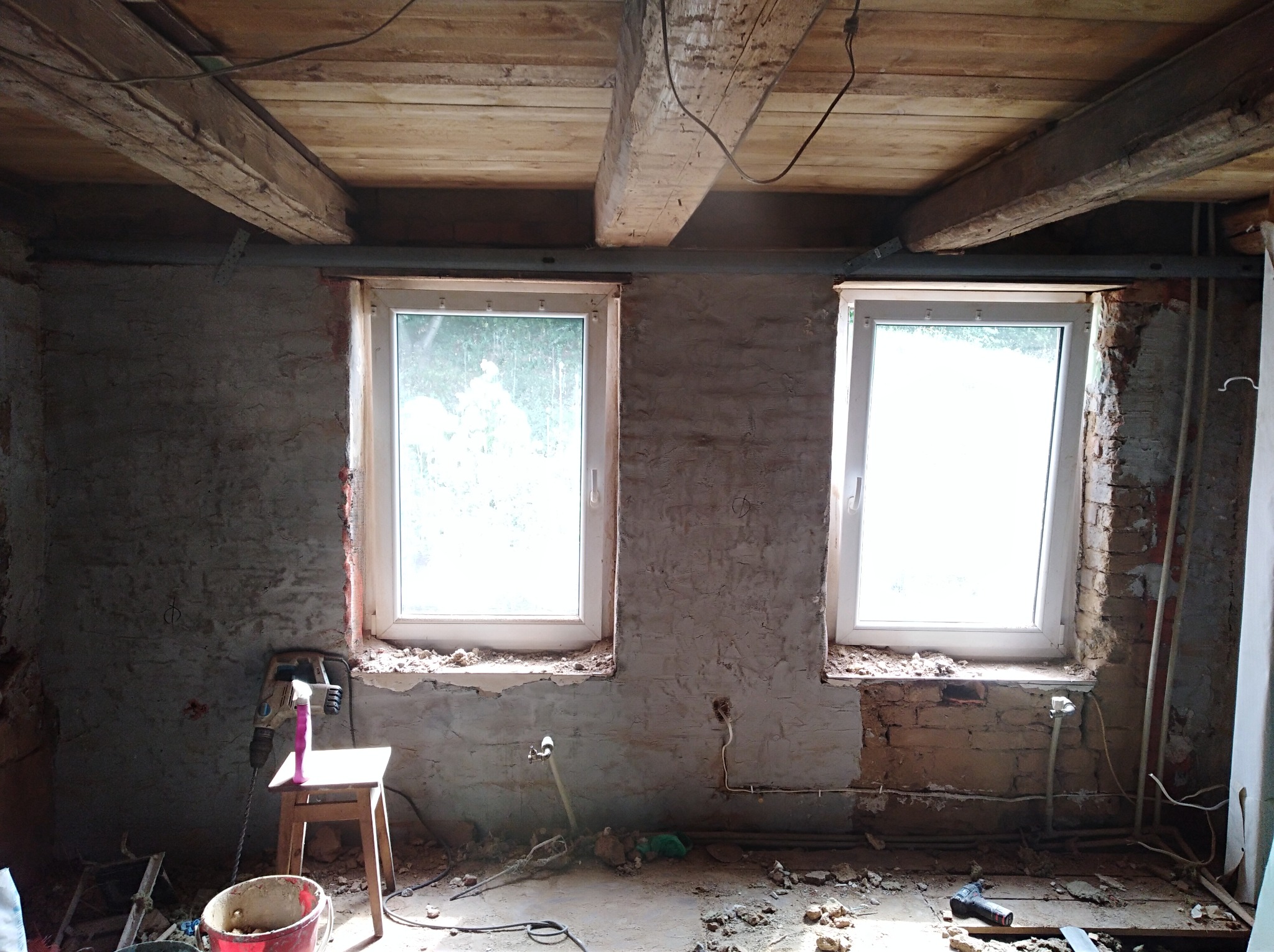 Remont kuchni w starym, poniemieckim domu.