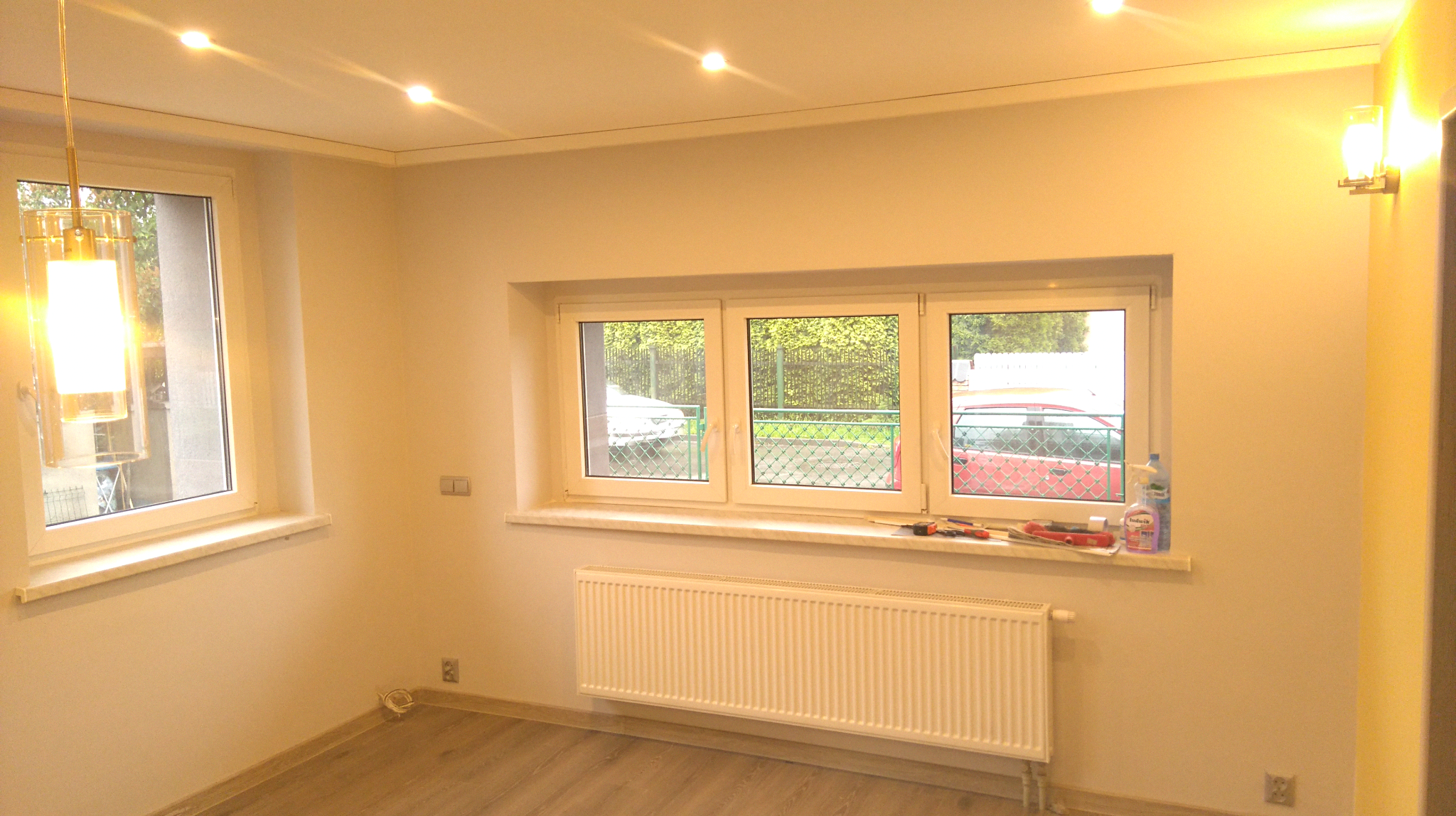 Tynk, gładź, malowanie, oświetlenie, panele :)