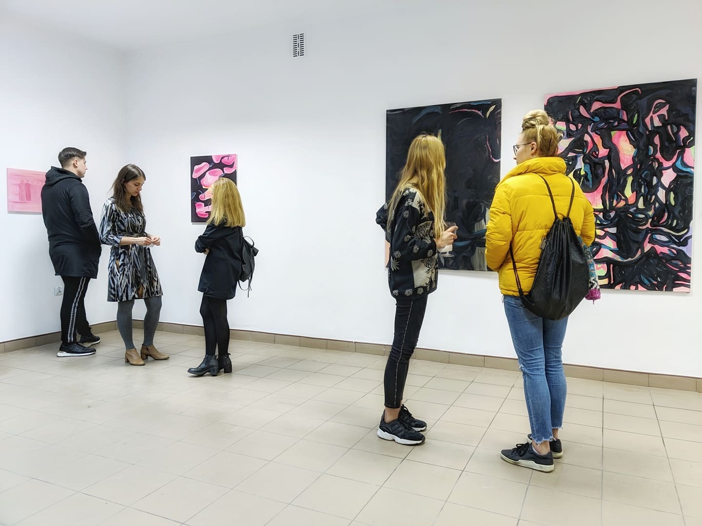 Pierwszy wernisaż w Galerii Alabastro. Tytuł: Łagodność. Nowa waluta. Data: 29.11.2019 r. fot. Mateusz Klein