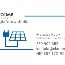 Wizytówka firmy EkoTime Group z logotypem, adresem e-mail, numerem telefonu i NIP, prezentująca ikonę panelu słonecznego z wtyczką.