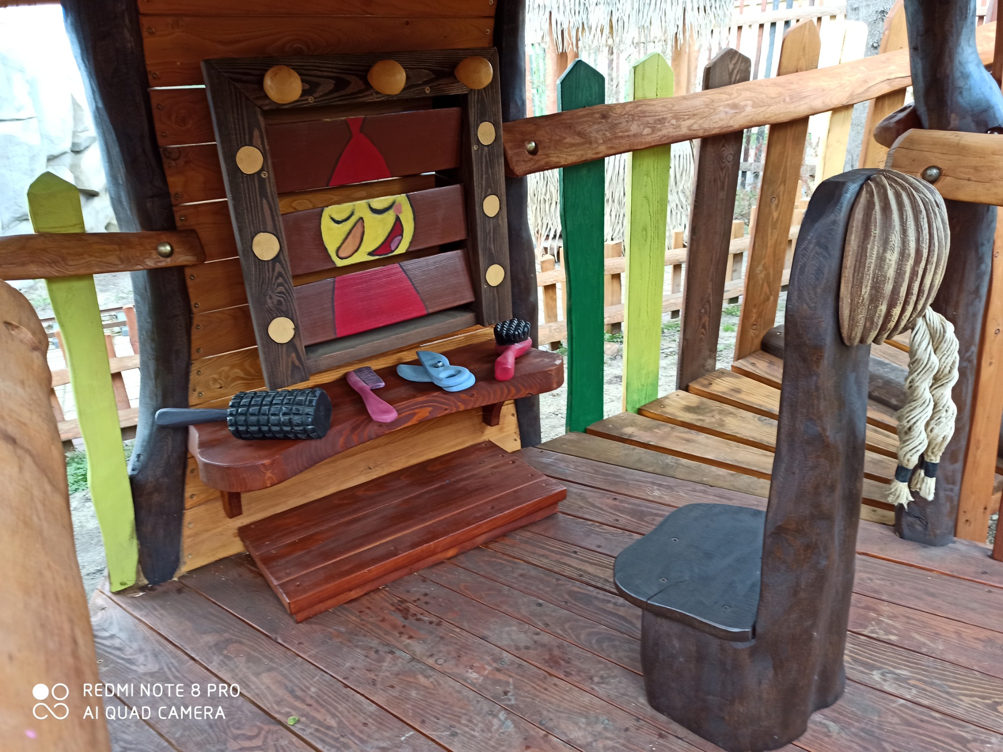 Drewniane dekoracje zabawki fryzjerskie