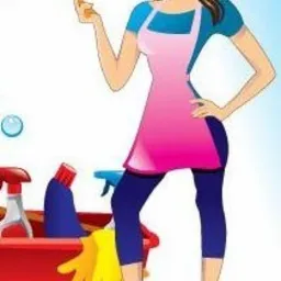 Karykaturalna postać kobiety w różowym fartuchu, trzymającej szczotkę do kurzu, obok czerwonego kosza z płynami czyszczącymi i żółtymi rękawicami.