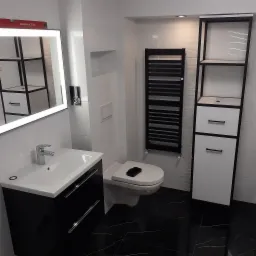 Nowoczesna łazienka w czarno-białej kolorystyce z umywalką z szafką, podwieszaną toaletą z czarnym pudełkiem na desce, grzejnikiem drabinkowym i regałem, białe płytki na ścianach, czarna marmurkowa...