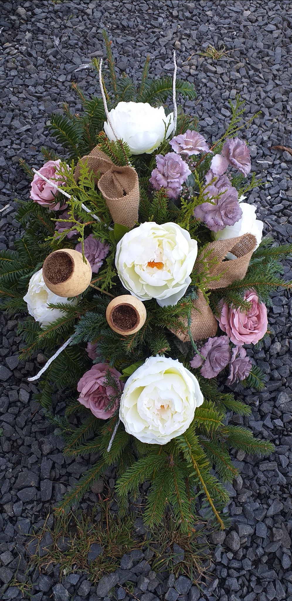 W ofercie renowacja uszkodzonych, uszczerbionych pomników.