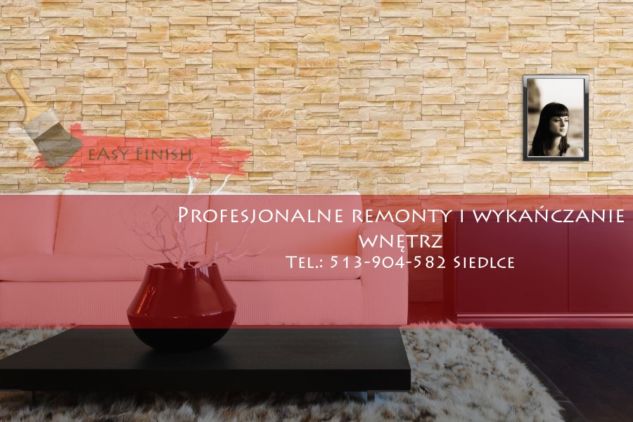 Salon z dekoracyjną ścianą z kamienia, sofa, stolik kawowy z wazonem, obraz na ścianie, reklama firmy remontowej.