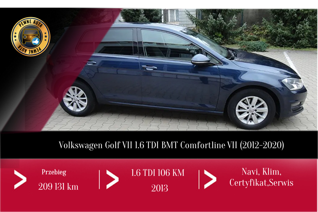 Niebieski Volkswagen Golf VII Comfortline z przebiegiem 209 131 km, silnik 1.6 TDI 106 KM, rok produkcji 2013, wyposażony w nawigację, klimatyzację, certyfikat i serwis, prezentowany na tle zieleni...