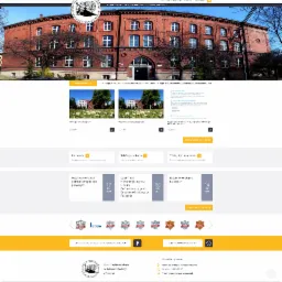 Fasada budynku I Liceum Ogólnokształcącego im. Bolesława Chrobrego w Pszczynie, wykonana z czerwonej cegły, z licznymi oknami i herbem szkoły nad wejściem, w słoneczny dzień.