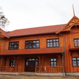 Dwa etapy remontu Wilii Lubomirskich w Kochanowie