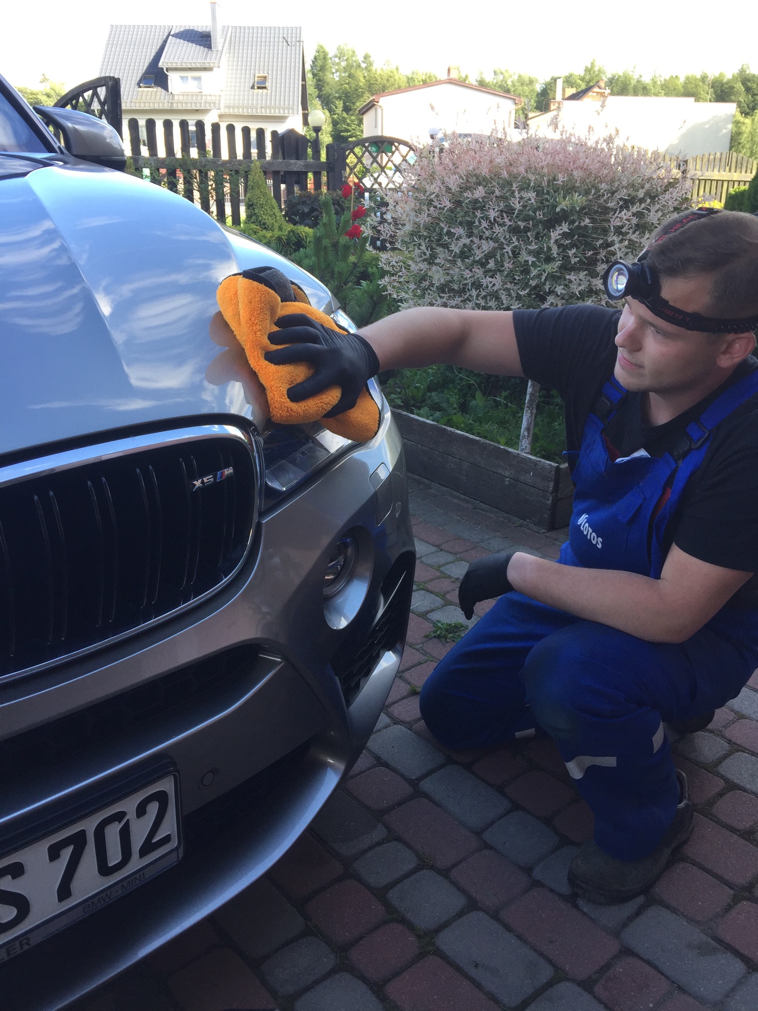 Detailingowe mycie + sprzątanie wnętrza BMW Mx5