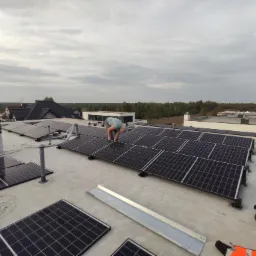 instalacja PV 6,5kW z konstrukcją balastową