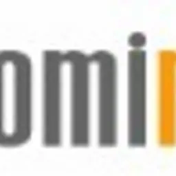 Logo firmy Komineo.pl z płomieniem w kształcie kominka i szarą czcionką.